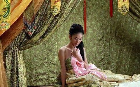 Các cung nữ thời xưa đã thỏa mãn nhu cầu của bản thân như thế nào?