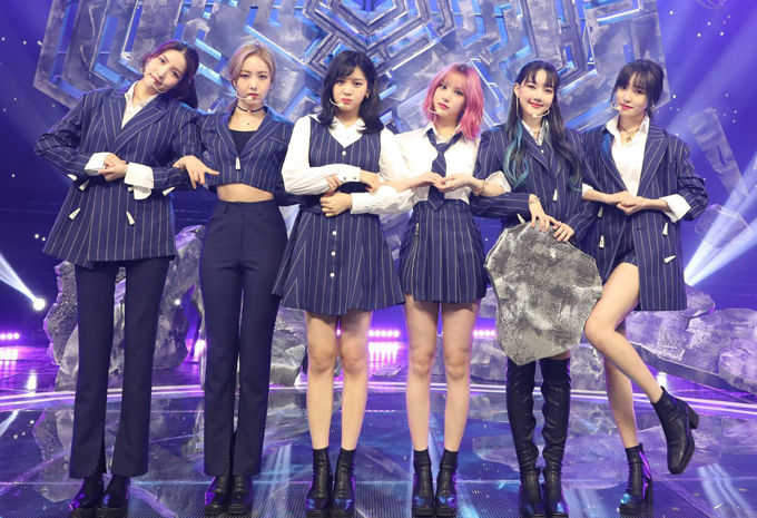 GFriend lột xác khi về chung nhà với BTS: Style sang xịn, khí chất
