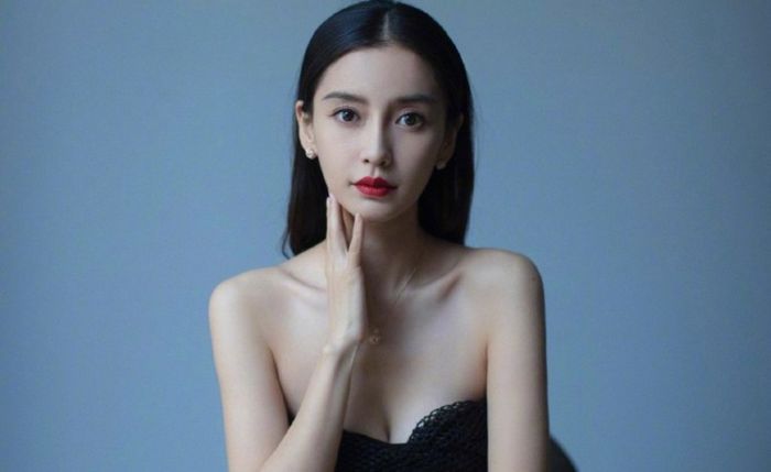 AngelaBaby giảm 90% tiền cát xê cũng không ai dám mời