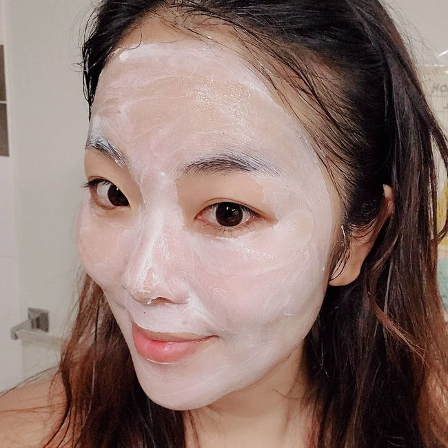 6 sữa rửa mặt cứu vớt làn da lão hóa, giá chỉ từ 70k