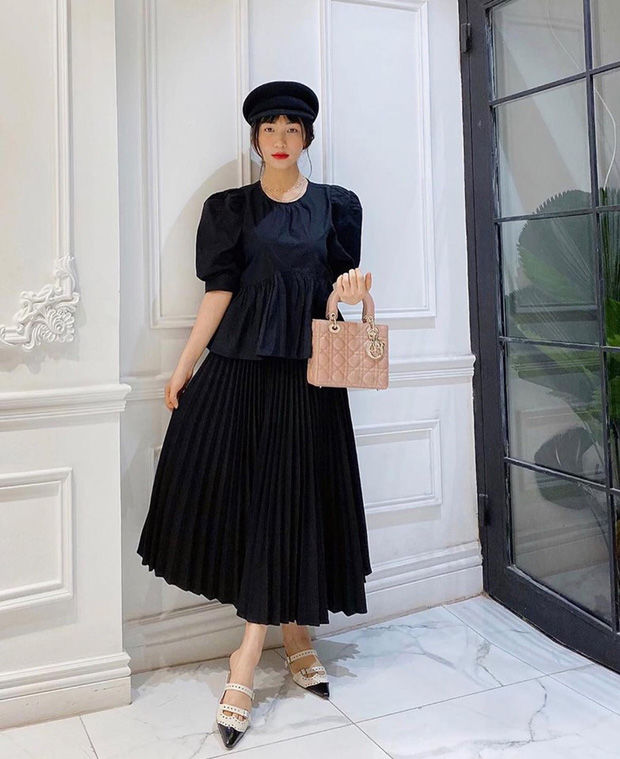 Sau Ngọc Trinh, Hoà Minzy sở hữu thẻ đen chỉ dành cho hội siêu giàu