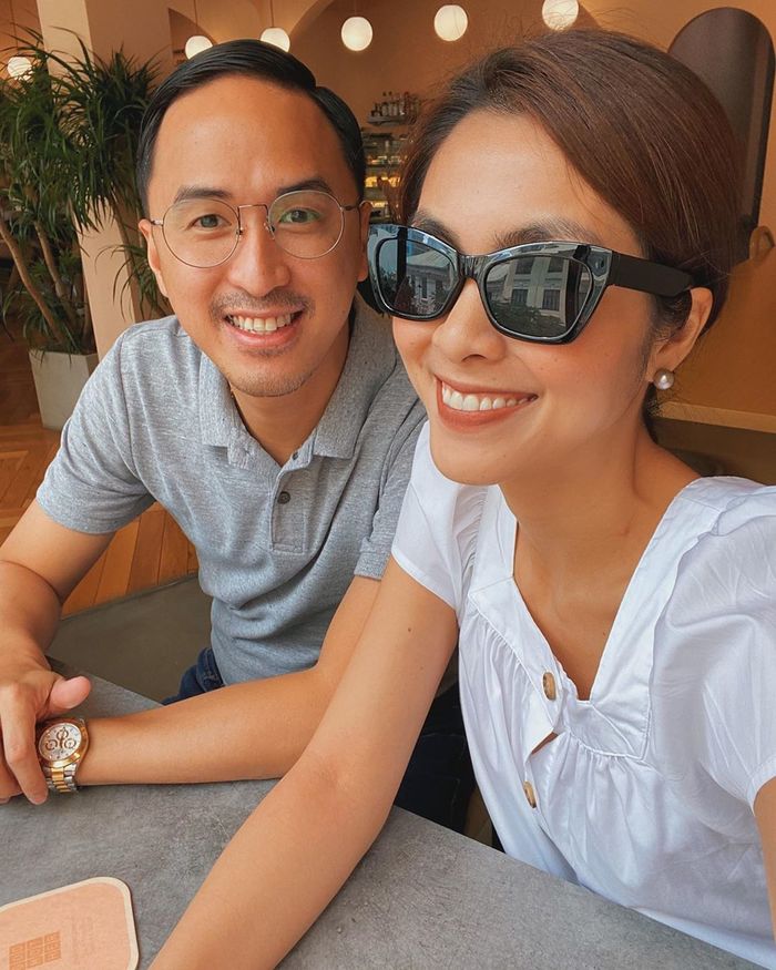 Đáng yêu như con trai Hà Tăng: Mẹ đi làm cũng bịn rịn khóc lóc ra tiễn