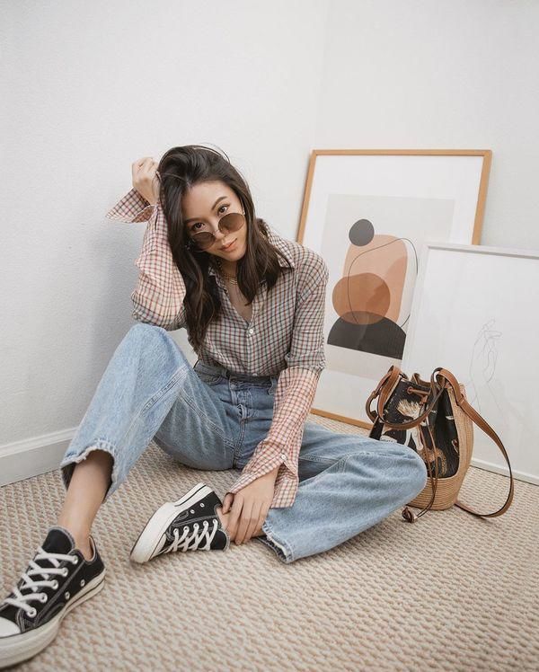 4 kiểu sơ mi nâng tầm style công sở: Tham khảo sơ mi họa tiết hoa