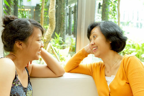 Bà mẹ tâm lý dụ con có người yêu, hứa thuê khách sạn 5 sao cho hẹn hò
