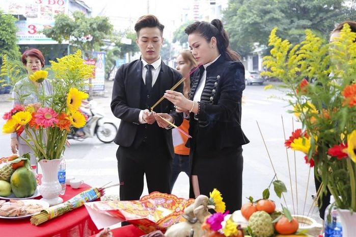 Trước khi có tin hẹn hò, Nhật Kim Anh và TiTi luôn lên đồ đồng điệu