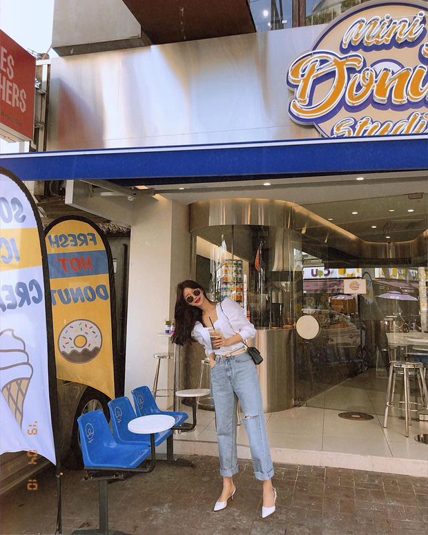 Thiều Bảo Trâm biến hóa đa dạng với quần jeans cực chất