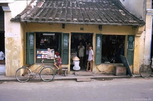 Ngắm vẻ đẹp nguyên bản Hội An những năm 90 qua ống kính nhiếp ảnh Đức
