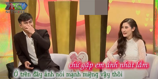 Cô gái nghi ngờ bạn trai bê đê vì yêu 4 tháng không thèm sơ múi