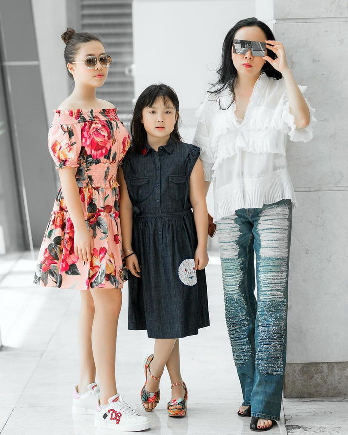 Cuộc sống sành điệu, đủ đầy của con riêng Phượng Chanel - Ngọc Ngoan