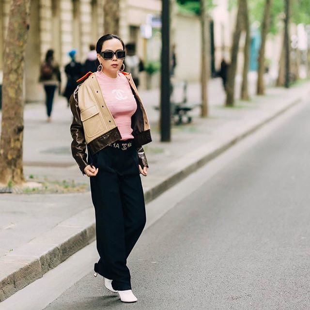 Chọn sai trang phục, Phượng Chanel lộ bụng lùm lùm