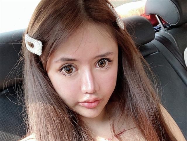 Thẩm mỹ 60 lần, cô gái tự tin là “barbie xinh nhất thế giới”