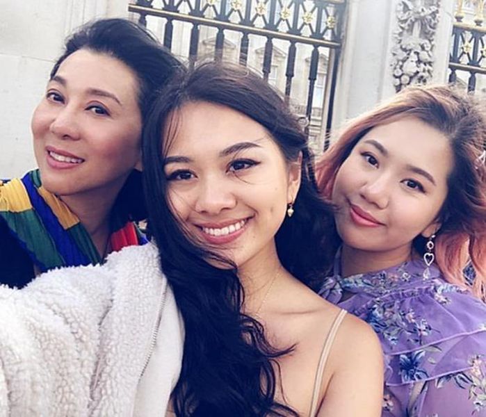 Con út MC Kỳ Duyên: Nhan sắc khả ái, học giỏi và có chuyện tình đẹp