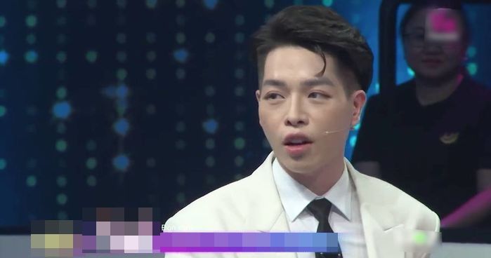 Đức Phúc lần đầu chia sẻ có người yêu vào 2 năm trước