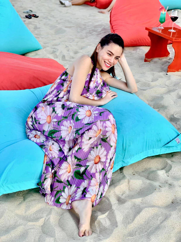 Hà Hồ và Đàm Trang khoe ảnh bầu bí cùng ngày nhưng thần thái đối lập