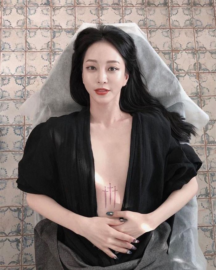 Han Ye Seul U40 vẫn đẹp nuột: Tăng cường tập cardio, không ăn đêm