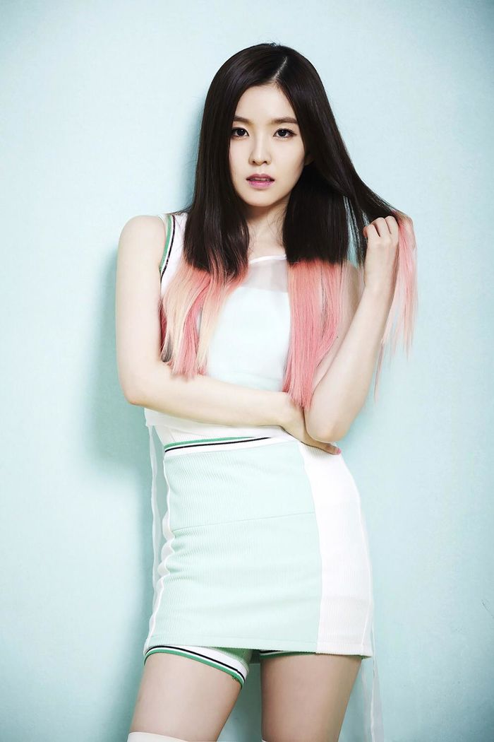 Idol Hàn nhuộm tóc đen-hồng: Jennie đẹp tựa nữ thần, Irene xuống sắc
