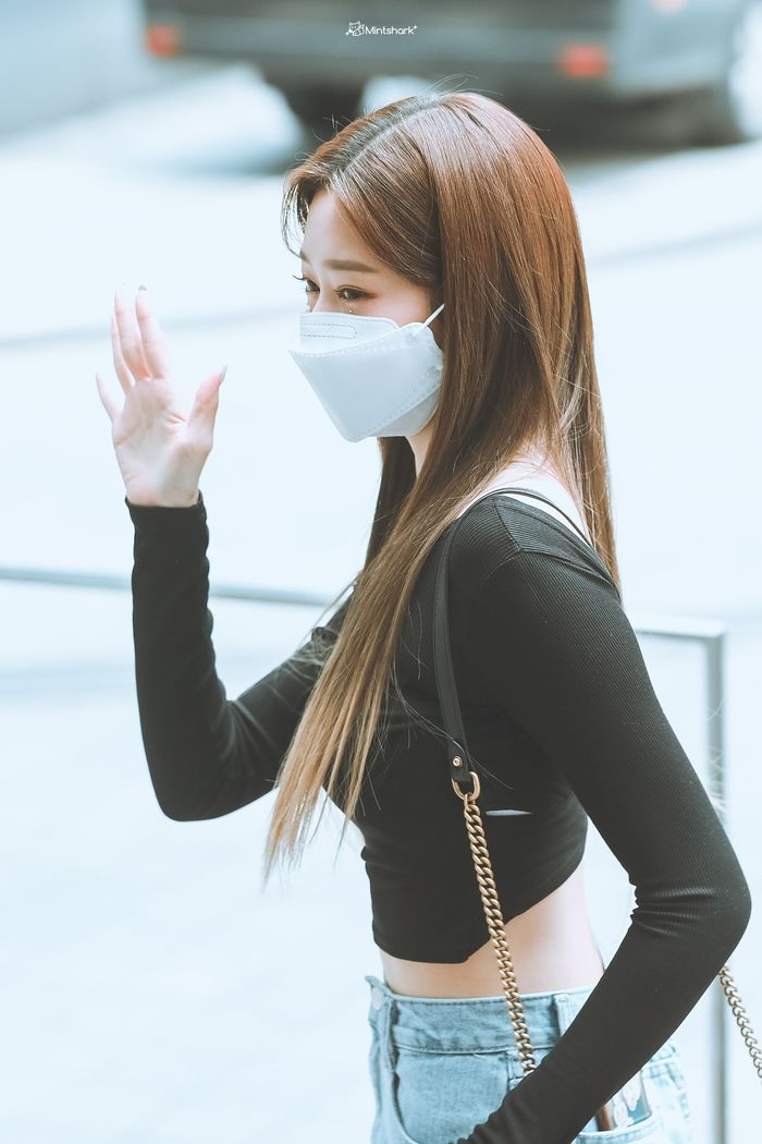 10 idol có style đi làm ghi điểm tuyệt đối: Mina khí chất tiên tử