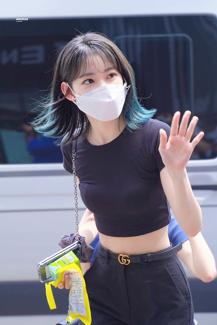 10 idol có style đi làm ghi điểm tuyệt đối: Mina khí chất tiên tử