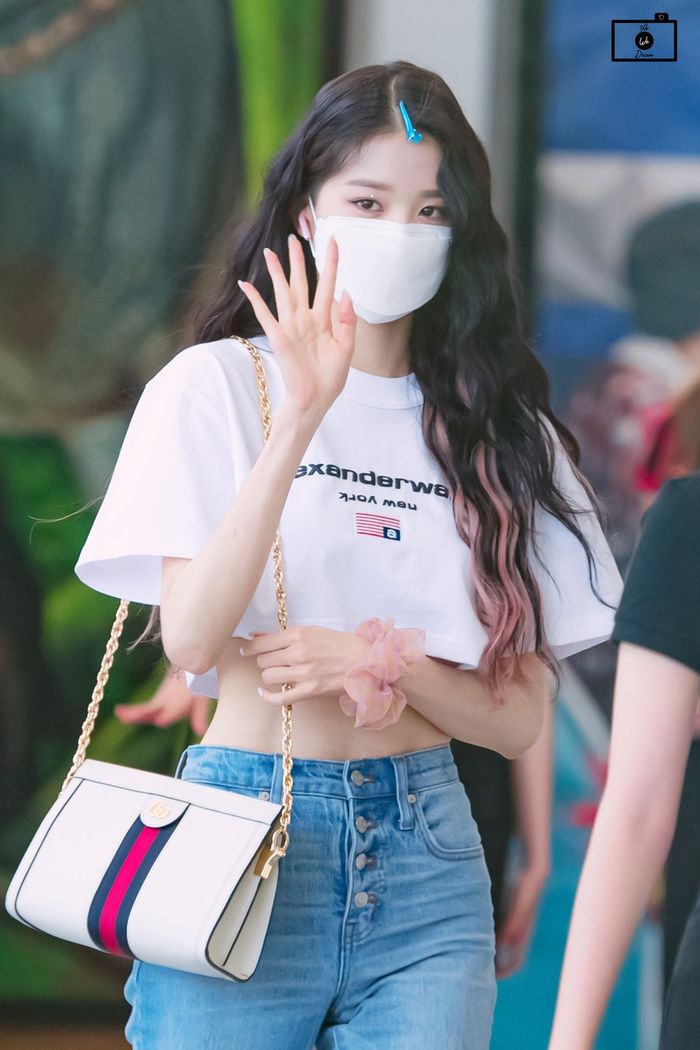10 idol có style đi làm ghi điểm tuyệt đối: Mina khí chất tiên tử