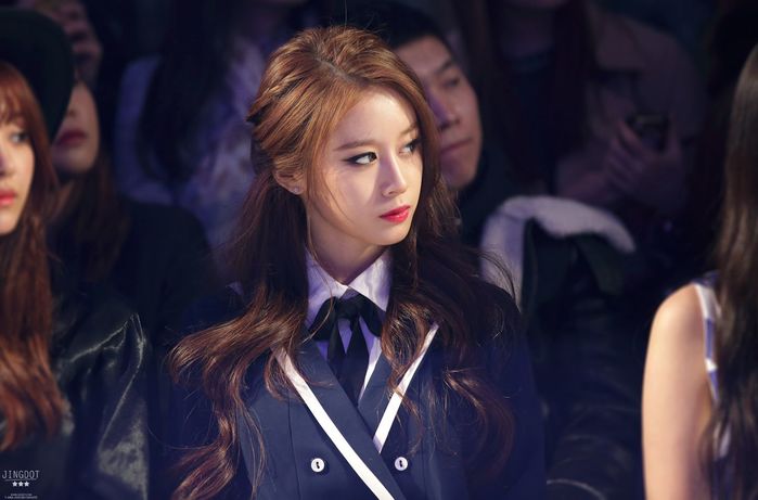 5 sao nữ đẹp nhất ở ngoài đời do chính idol bình chọn: YoonA quá đỉnh