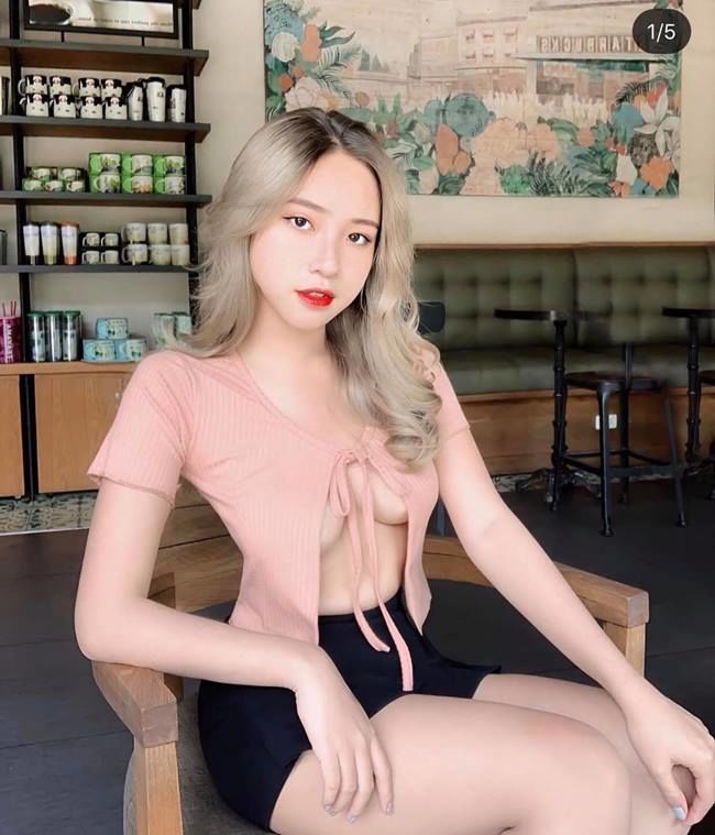 Chiếc áo hư hỏng ngày càng hot, được hội gái xinh Việt thi nhau diện