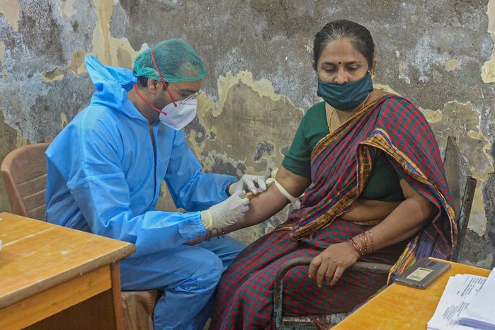 Khu ổ chuột ở Ấn Độ đạt miễn dịch cộng đồng COVID-19 lớn nhất thế giới