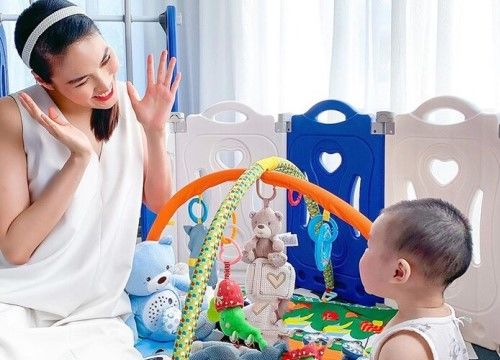Bí kíp đẹp như Lan Khuê sau sinh: Massage bụng, luyện tập đều đặn