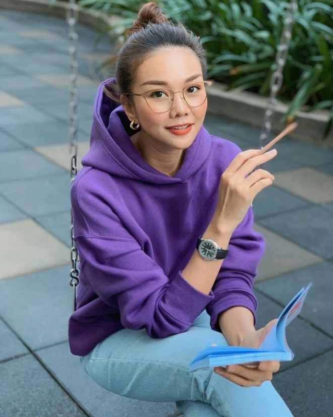 Thanh Hằng 36 tuổi mà trông như gái đôi mươi: Nhờ chăm diện denim