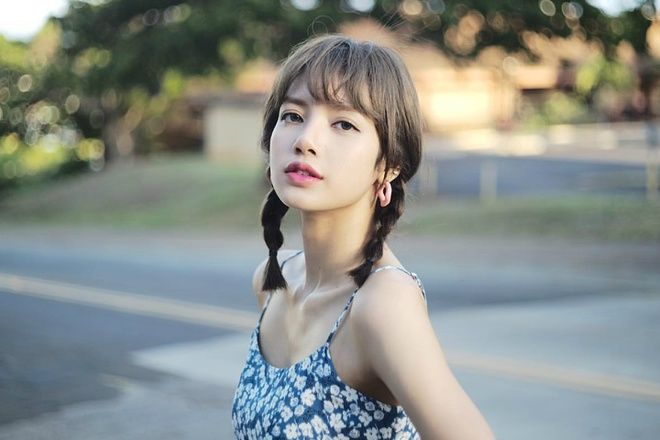 Fan bức xúc khi Lisa bị xem như người vô hình trong sự kiện fansign