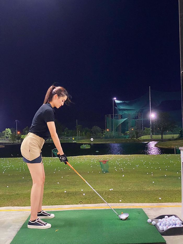 Dàn mỹ nhân Việt đổ xô đi tập golf: Hóa ra đây là bí quyết giữ dáng