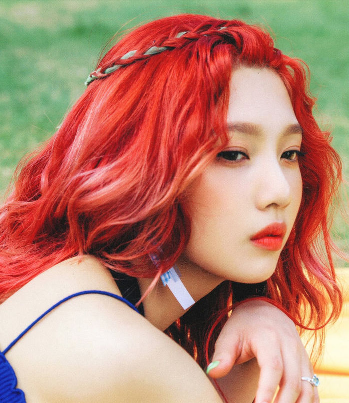 Màu tóc để đời của các idol Hàn: Da Hyun xanh tiên tử, Joy đỏ rực