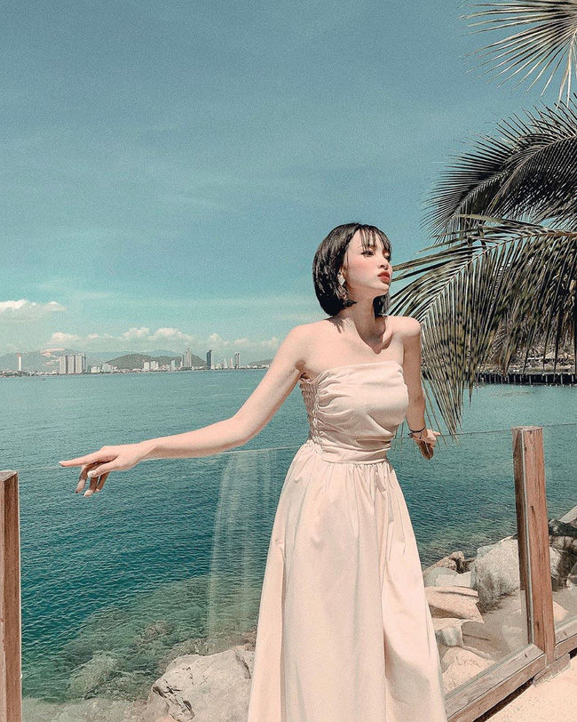 Học style du hí của Ngọc Mon, Trang Lou: Không thể thiếu váy dài