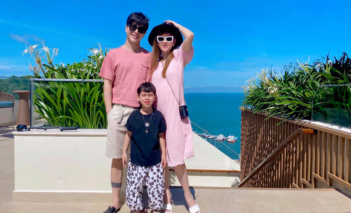 Nhã Phương và Diễm My đọ sắc, Hà Hồ khoe cận dáng bầu bí