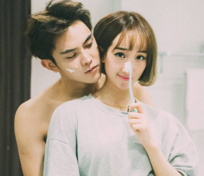 Nhận biết đàn ông thật lòng khi cuộc “yêu” tàn: Giữ ngủ lại, tắm chung