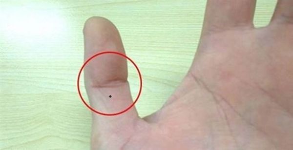 Nhân tướng học: Xem ngón tay cái đoán biết tương lai giàu hay nghèo