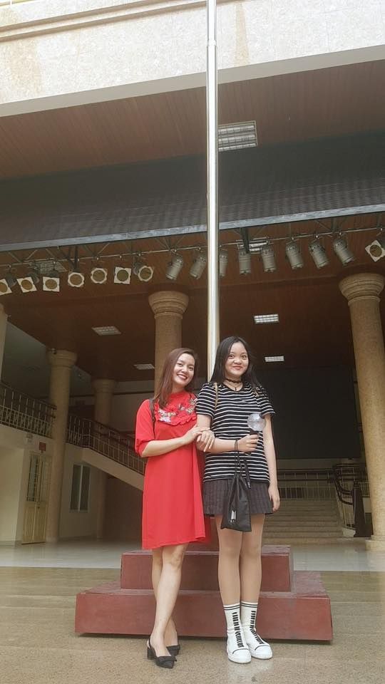 Ở tuổi 12, ái nữ nhà ca sĩ Ngọc Anh cao 1m67 bao người ngưỡng mộ
