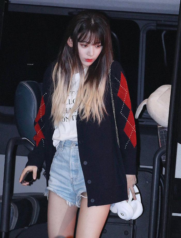 3 mỹ nhân IZ*ONE có style đỉnh nhất: Jang Won Young nữ tính