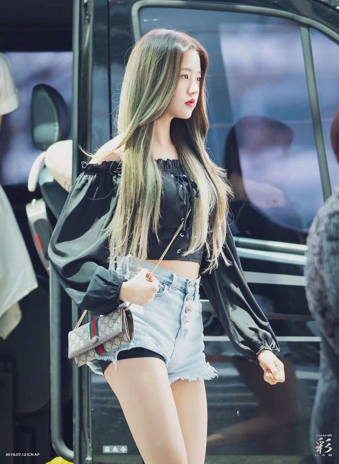 3 mỹ nhân IZ*ONE có style đỉnh nhất: Jang Won Young nữ tính