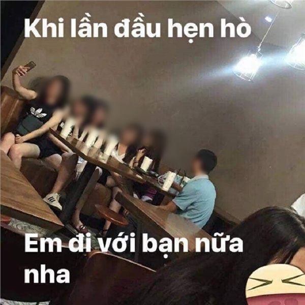 Rủ bạn gái đi ăn nhưng bị rủ thêm 3 người, thanh niên đánh bài chuồn