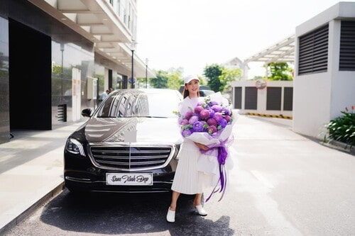 Sam sắm liên tiếp 2 xế hộp chỉ trong nửa năm, chiếc mới nhất 5 tỷ đồng