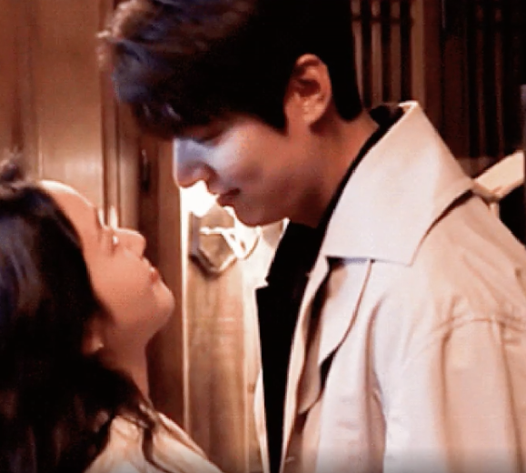 Lee Min Ho và Kim Go Eun bị soi loạt bằng chứng hẹn hò