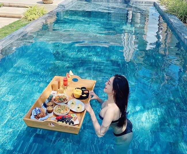 Thời của các thiếu nữ 2002: Linh Ka body nóng bỏng, vòng 1 phổng phao