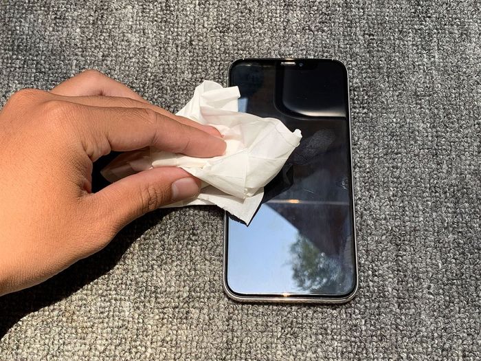 Thói quen cần thuộc lòng trong mùa dịch: Tránh tiếp xúc gần