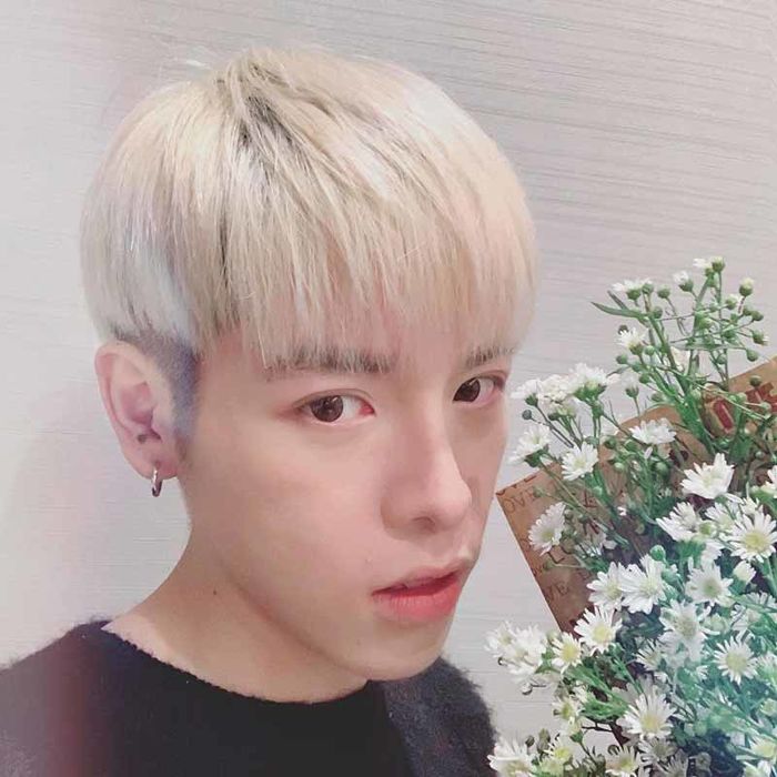 Đăng ảnh selfie, Đức Phúc gây ngỡ ngàng vì hao hao T.O.P (BIG BANG)