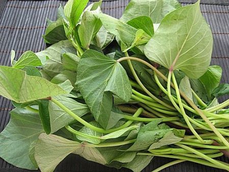 Trong 1 tuần, da trắng mịn bất ngờ với 5 công thức mặt nạ khoai lang