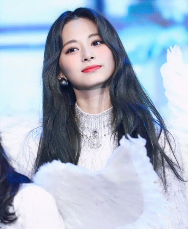 5 sao nữ đẹp nhất ở ngoài đời do chính idol bình chọn: YoonA quá đỉnh