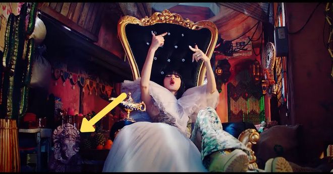 BLACKPINK: Nhóm nữ xinh đẹp, tài năng và cũng lắm tai tiếng
