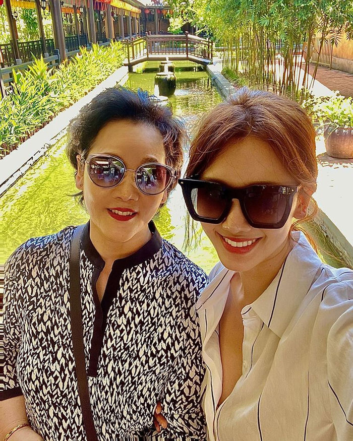 Ốc Thanh Vân hội ngộ Hà Hồ - Kim Lý, Thu Trang khoe con trai có em