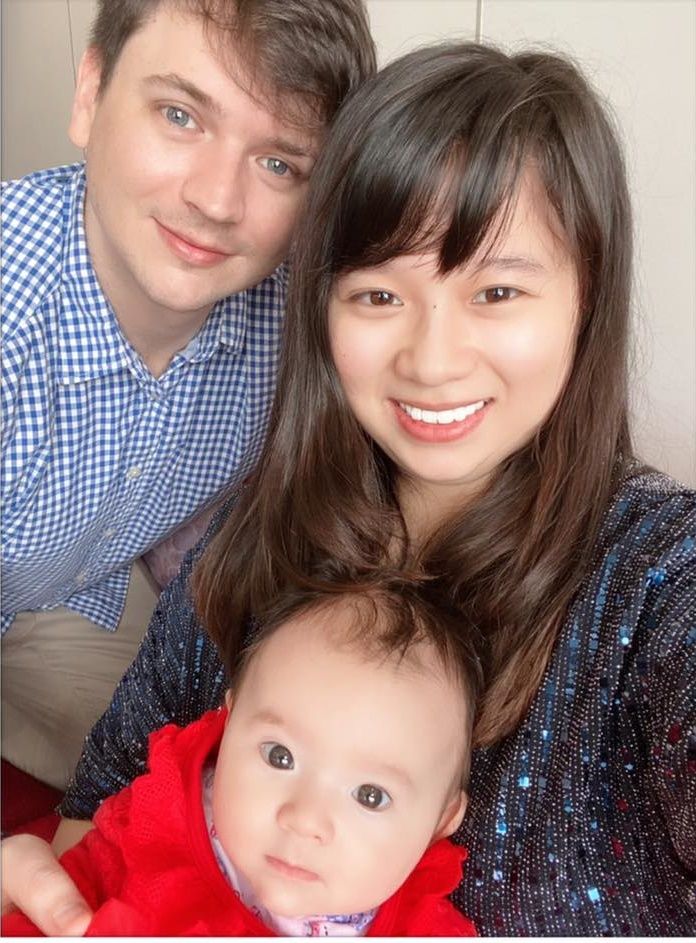 Vợ Hải Phòng, chồng tận Nam Phi: Quen 6 tháng là cưới luôn khỏi lỡ