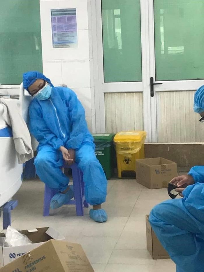 Y, bác sĩ bệnh viện Đà Nẵng: Chúng tôi cần sự động viên của mọi người